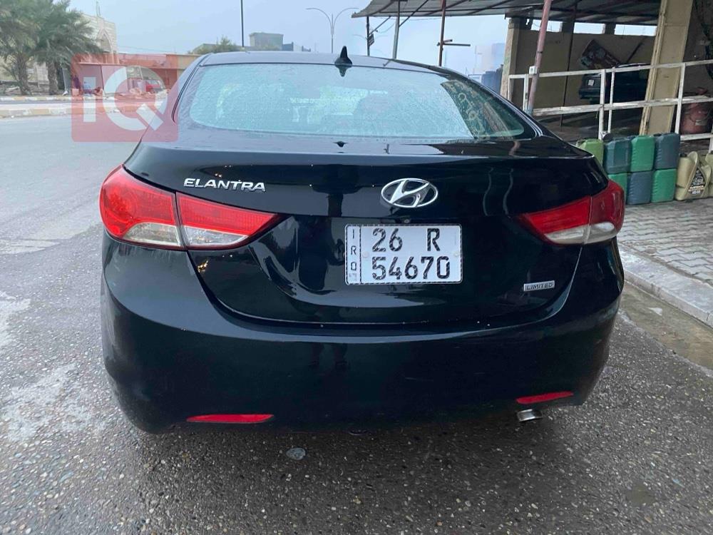 هیوندای ئەلەنترا
